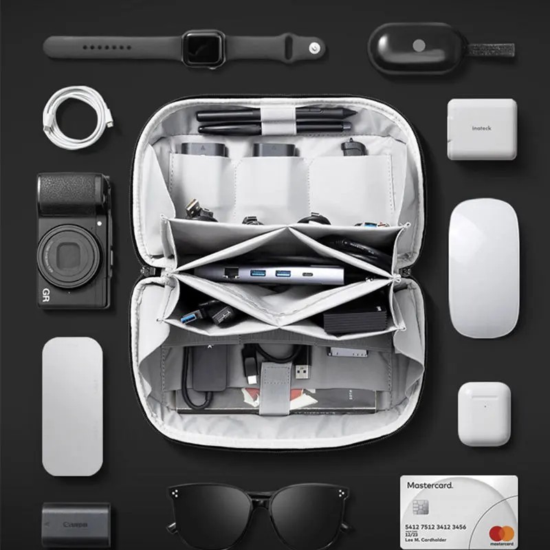 Multifunctional Digital Access - Travel Accessories recension och pris