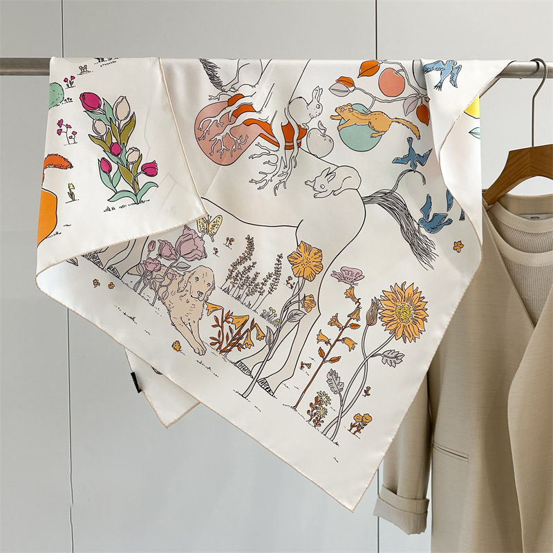 AB Faced Print Silk Scarf 18MM - Travel Hair Accessories recension och pris