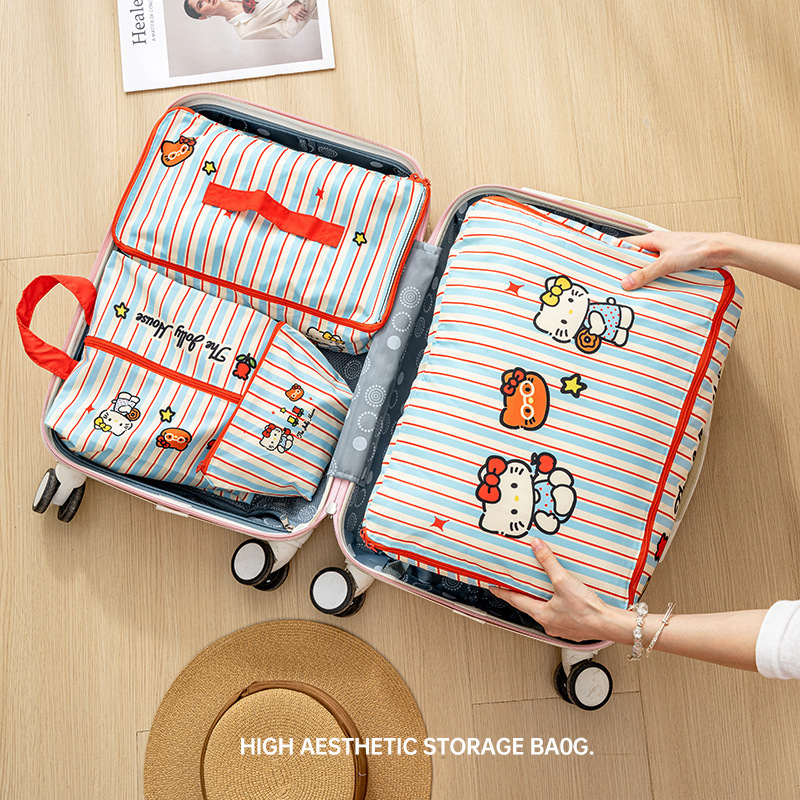 Hello Kitty Striped Travel Sto - Travel Accessories Wholesale recension och pris